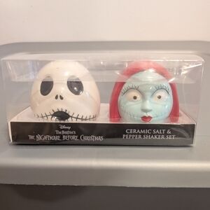 Disney Nightmare Before Christmas Jack and Sally Shaker Set